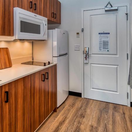 Uptown Suites Extended Stay Tampa Fl - Riverview Exteriör bild