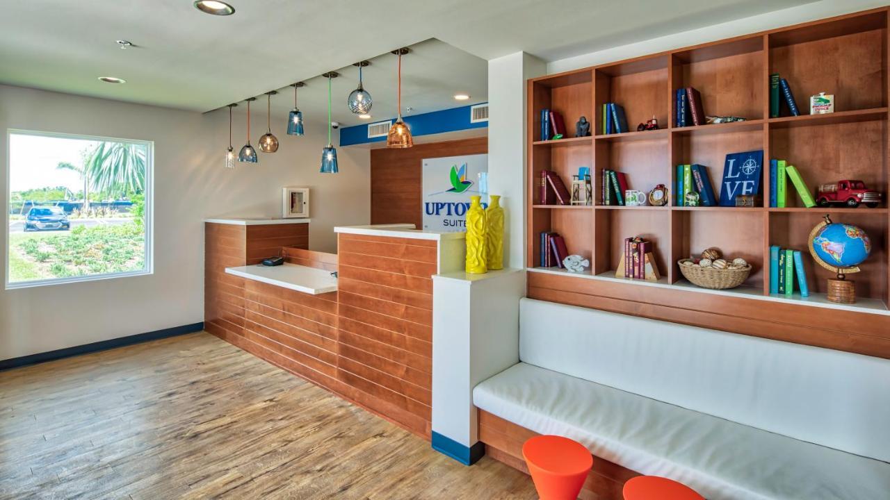Uptown Suites Extended Stay Tampa Fl - Riverview Exteriör bild
